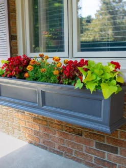 Fairfield Self-Watering Window Box, 4’ 9 Fairfield Self-Watering Window Box, 4’ -PlantJoy Store 39345 100V tif