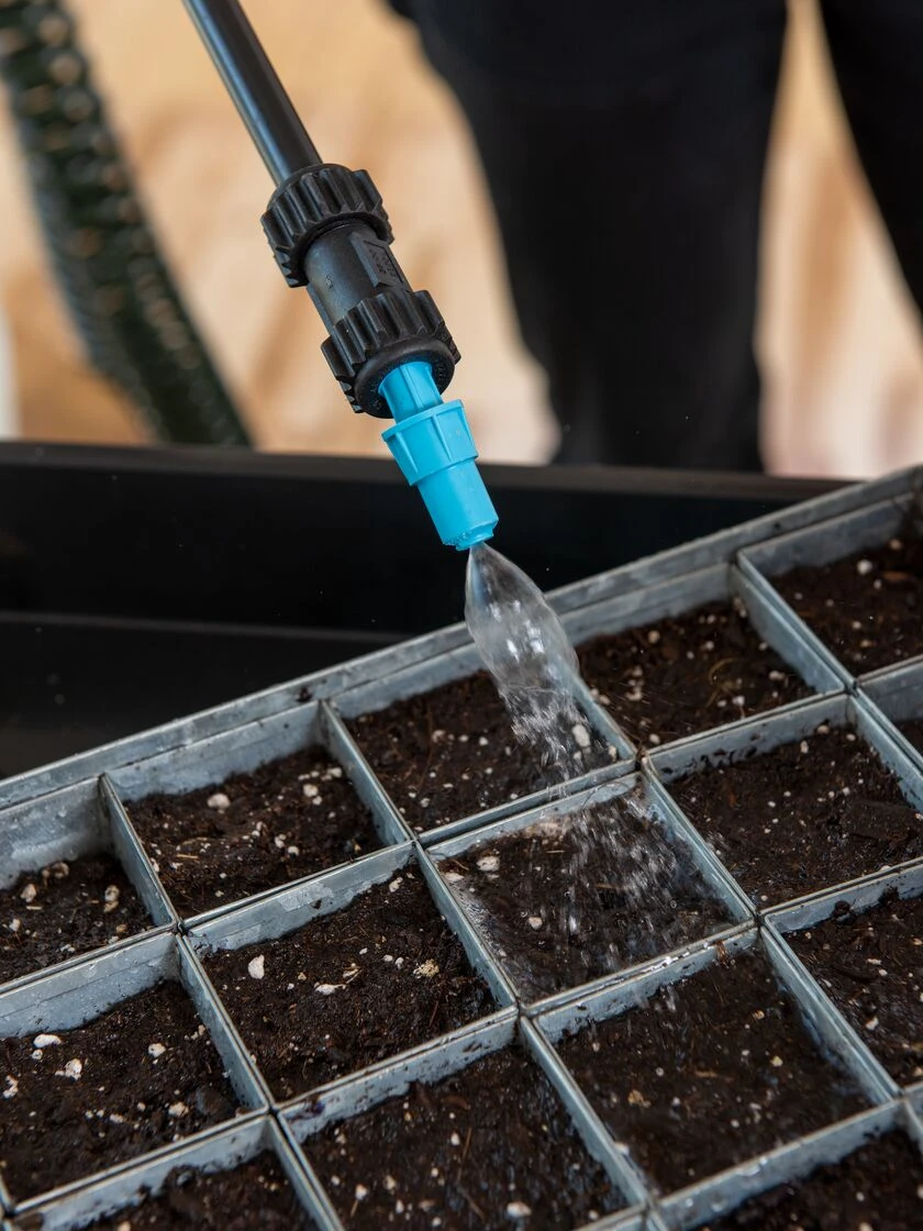 Sprayer Tank With Coil Hose Wand 4 Sprayer Tank With Coil Hose Wand - Image 4