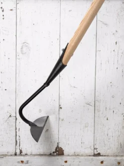 Gardener's Lifetime Half-Moon Hoe -PlantJoy Store 8586976 2554 tif