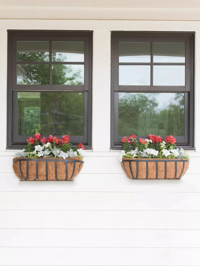 AquaSave™ Oxford Window And Deck Planters 1 AquaSave™ Oxford Window And Deck Planters