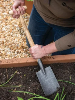 Gardener’s Lifetime Perennial Spade With Short T-Handle 9 Gardener’s Lifetime Perennial Spade With Short T-Handle -PlantJoy Store 8600310 3318 tif