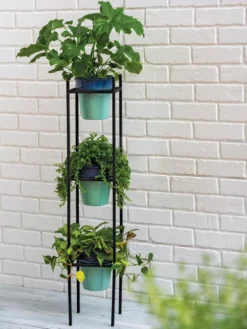 Steel Vertical Plant Stand With Metal Pots